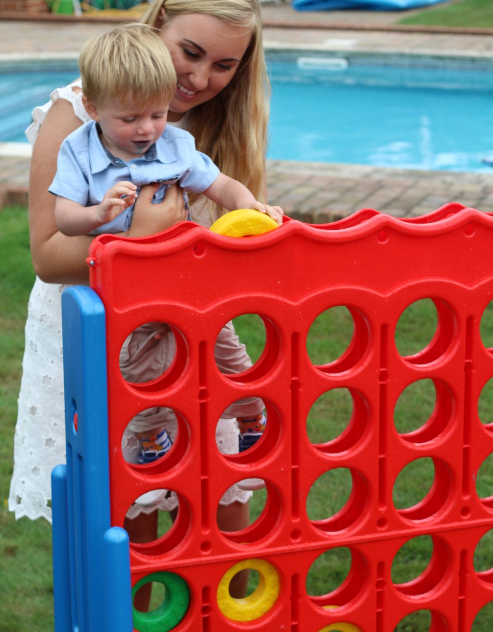 giant connect four hire