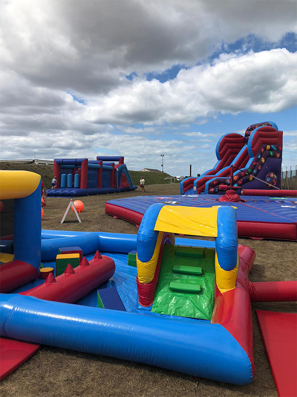 inflatable-soft-play-hire-in-kent