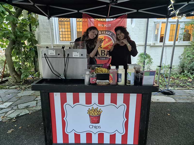 mobile-catering-chip-stall-hire