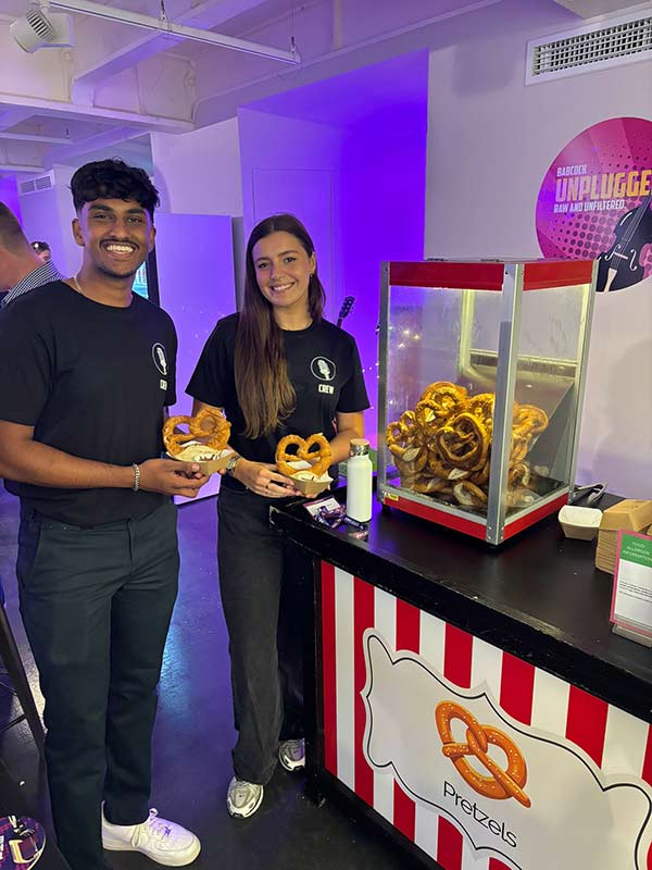 pretzel-cart-hire-london-and-kent