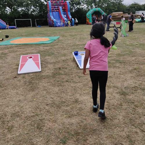 cornhole-garden-game-hire